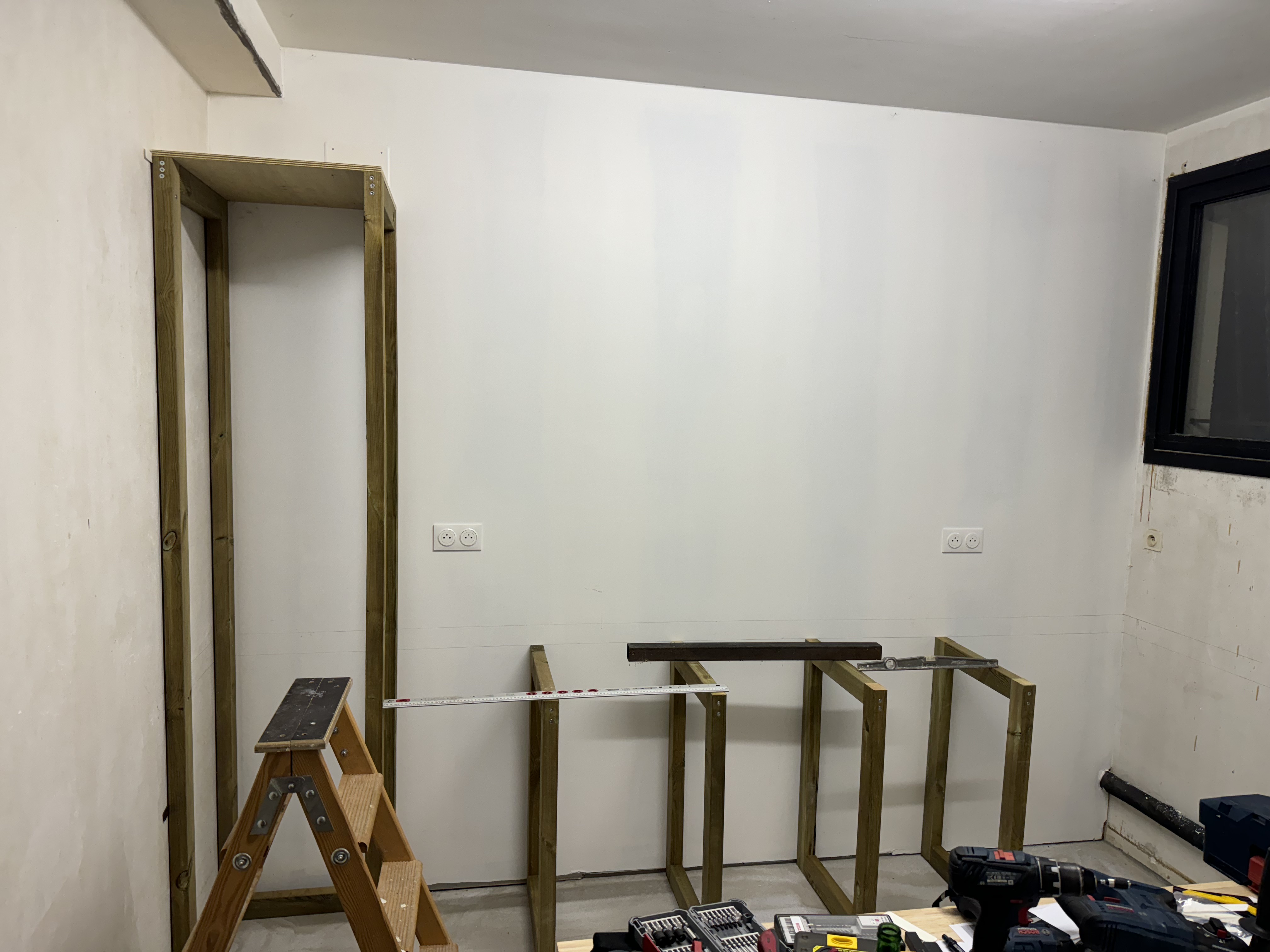 Fixation des montants de la colonne