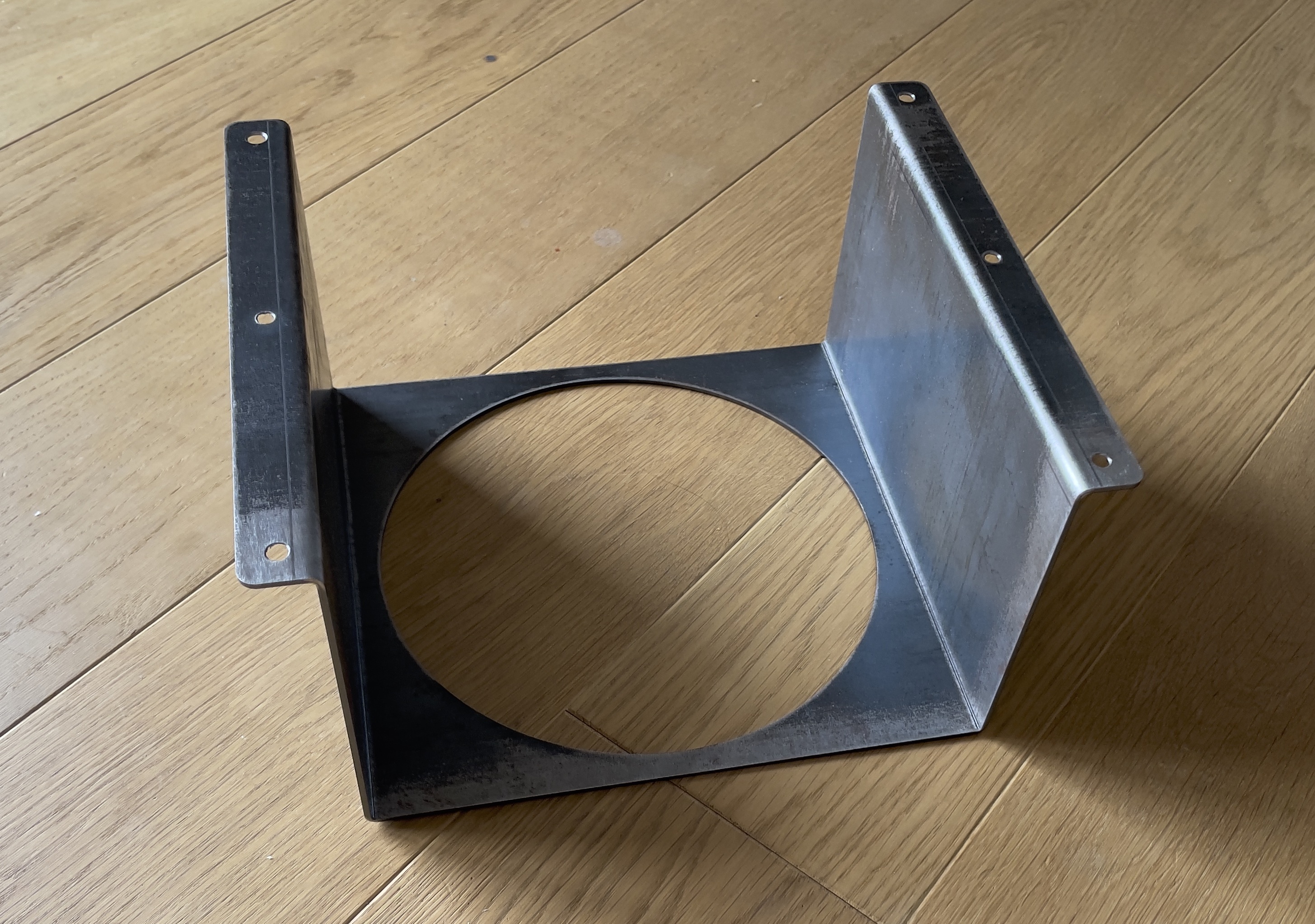 Photo montrant le support de fixation